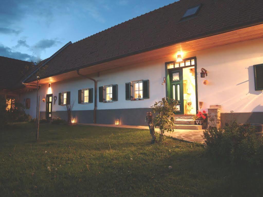 Sonnenhaus Grandl Apartment Feldbach  Ngoại thất bức ảnh